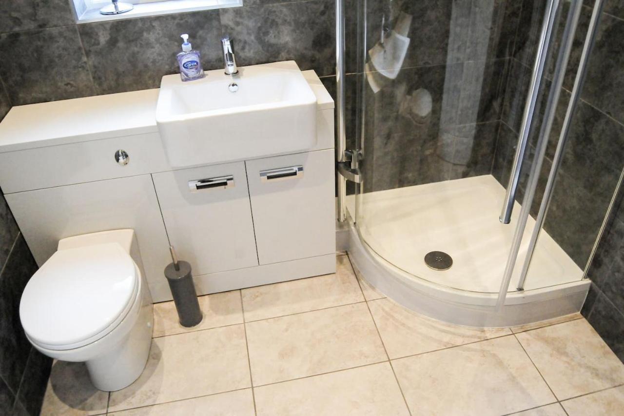 Fabulous Family Home Near The Hydro And West End Glasgow Zewnętrze zdjęcie